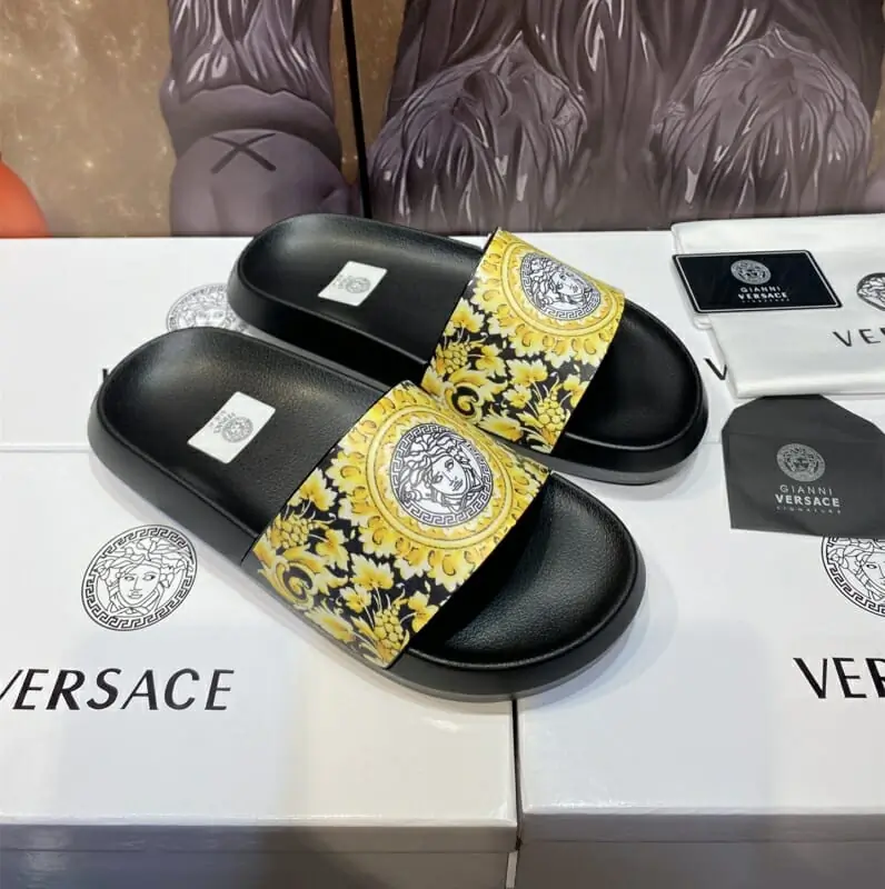 versace chaussons pour homme s_11a64a41